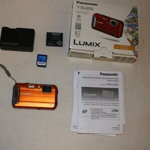 Panasonic Lumix DMC-TS25 Underwater Compact Camera and Video